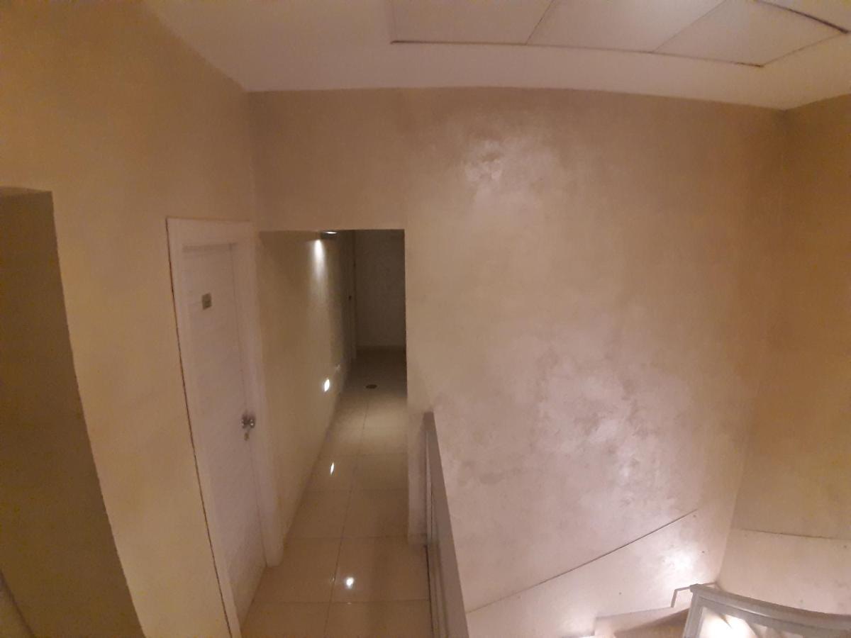 נאפולי Albergo Viola מראה חיצוני תמונה